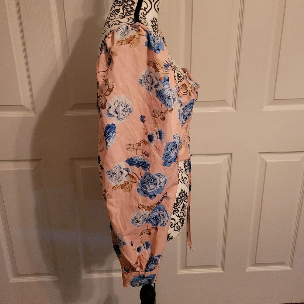 CBR Beautiful Blush Pink Floral Lace-Up Crop Top XL - Picture 2 of 8